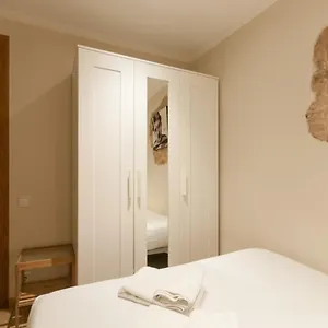 https://homenfun-barcelona-eixample-ii.topbarcelonahotels.com