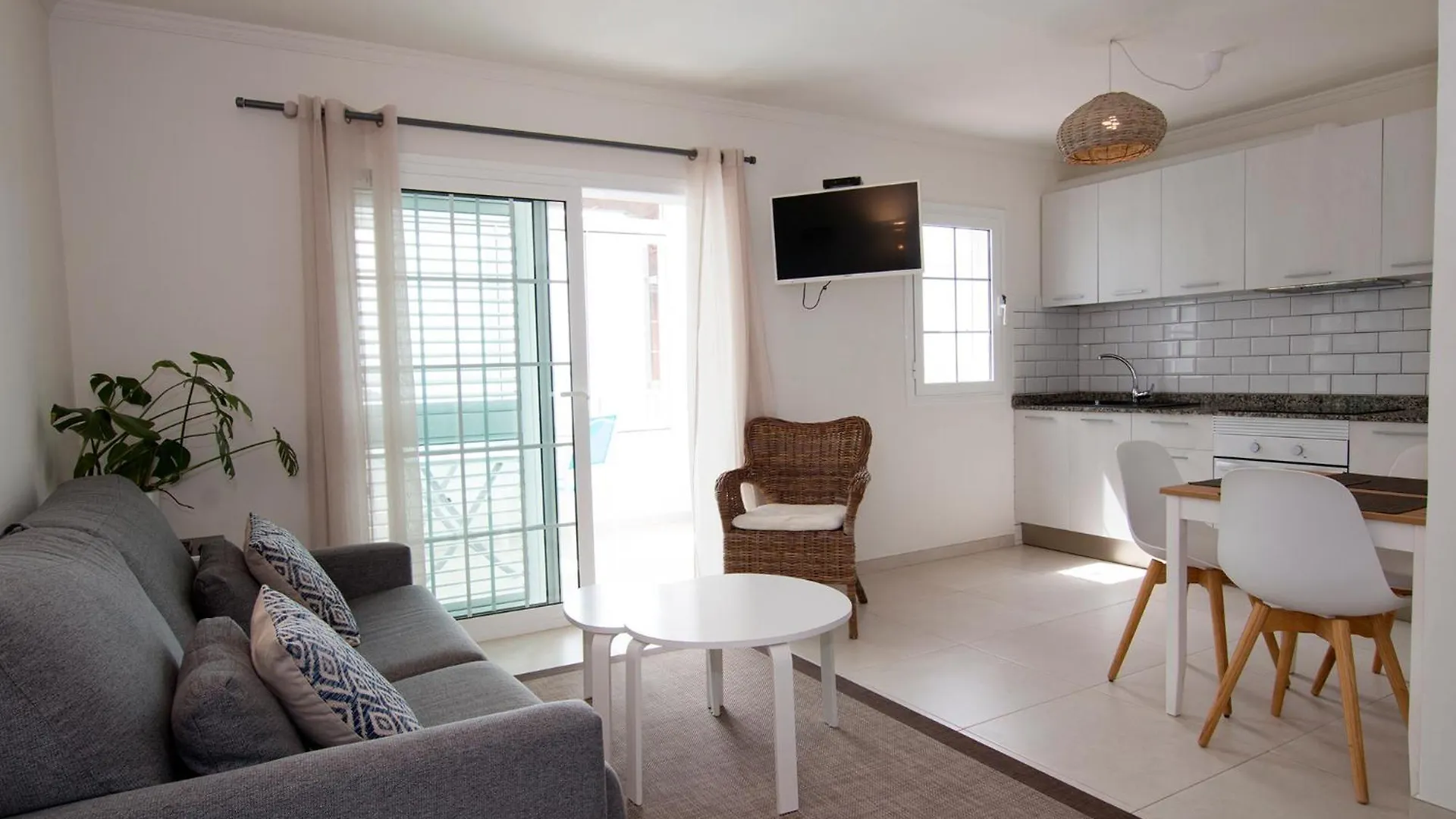 Apartamentos Juan Benitez Cotillo