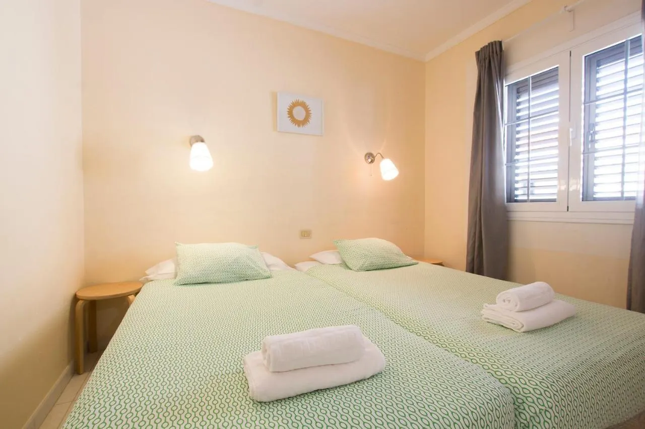 Apartamentos Juan Benitez Cotillo